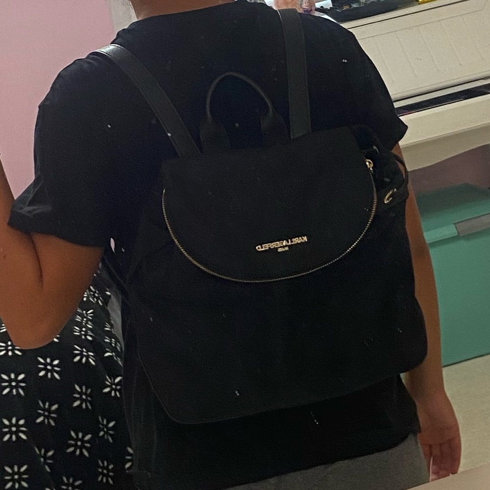 NWOT Karl Lagerfeld Paris black backpack - Picture 16 of 16